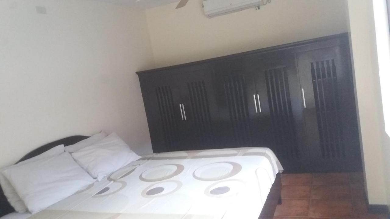 Boomerang Hotel Angeles Eksteriør billede